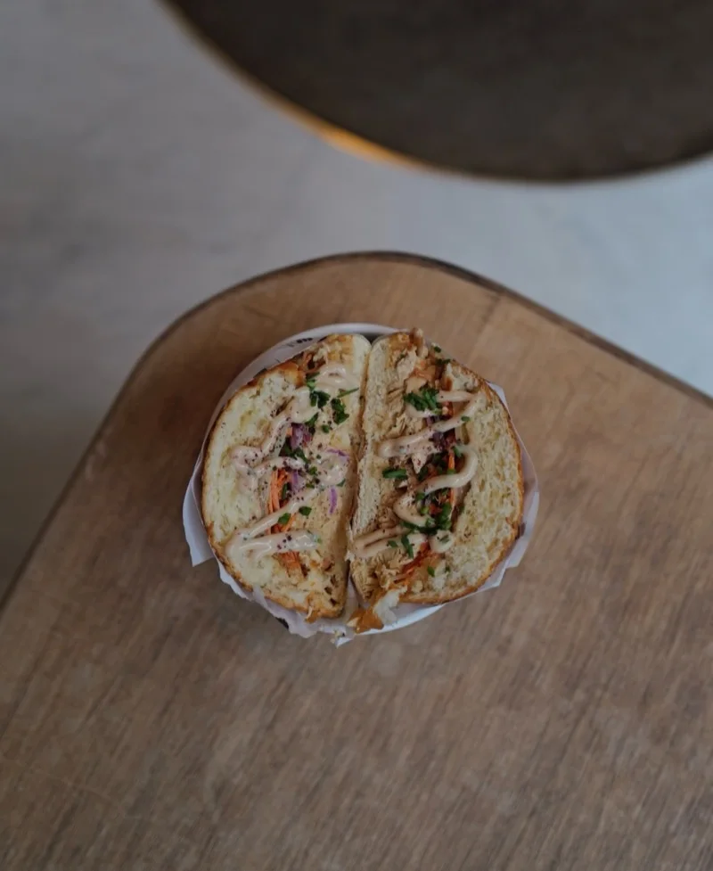 Pulled Chicken Burger
